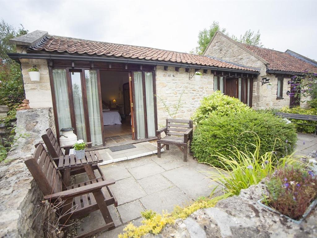 Beeches Farmhouse Country Cottages & Rooms Bradford-On-Avon Exterior photo